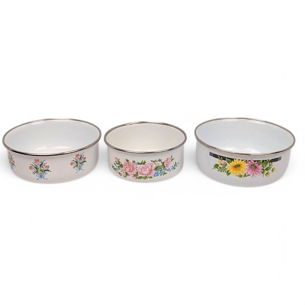 Vintage Enamelware Metal Bowls Mixed Lot of 3 Floral Patterns GMI